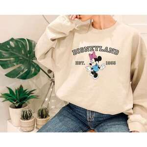 Disneyland Theme Park Nostalgia Graphic Unisex Classic Crewneck Sweatshirt
